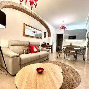 Rosso Suite-free Parking Appartamento Verona